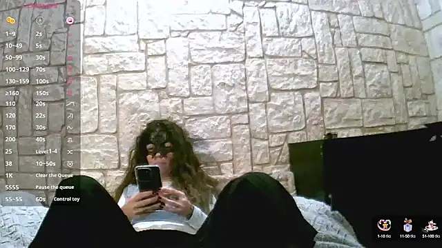 Snapshot of sansan2411 chatting on 01-27-25, 09:22 sansan2411 online show from 01-27-25, 09:22