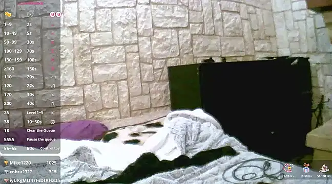 Snapshot of sansan2411 chatting on 02-01-25, 12:40 sansan2411 online show from 02-01-25, 12:40