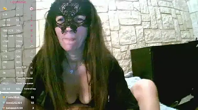 Snapshot of sansan2411 chatting on 02-02-25, 09:45 sansan2411 online show from 02-02-25, 09:45