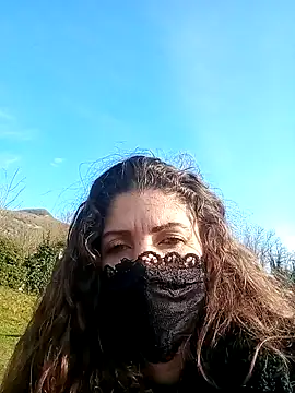 Snapshot of sansan2411 chatting on 02-09-25, 02:29 sansan2411 online show from 02-09-25, 02:29