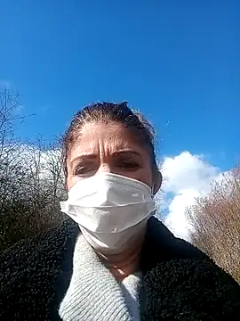 Snapshot of sansan2411 chatting on 02-23-25, 01:32 sansan2411 online show from 02-23-25, 01:32