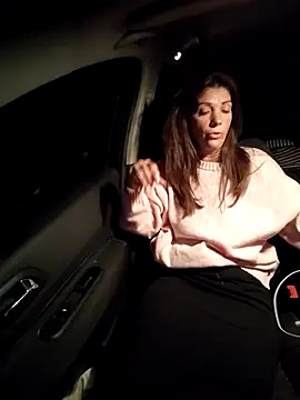 Snapshot of sansan2411 chatting on 10-29-25, 05:14 sansan2411 online show from 10-29-25, 05:14