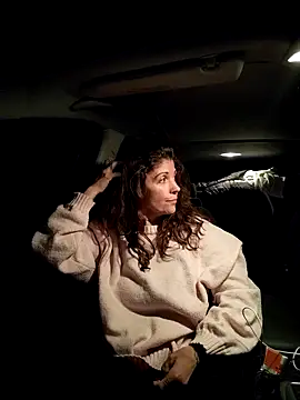 Snapshot of sansan2411 chatting on 11-22-25, 05:01 sansan2411 online show from 11-22-25, 05:01