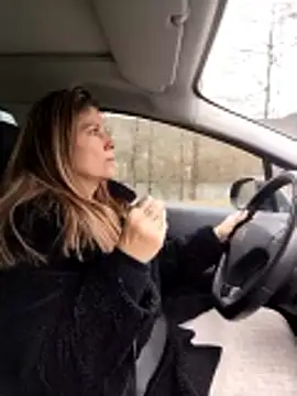 sansan2411 online show from 02-10-26, 01:04