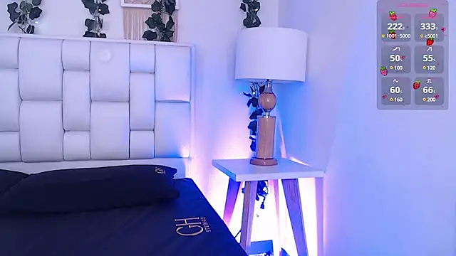 Snapshot of Miaa_gh1 chatting on 02-11-25, 11:32 Miaa gh1 online show from 02-11-25, 11:32