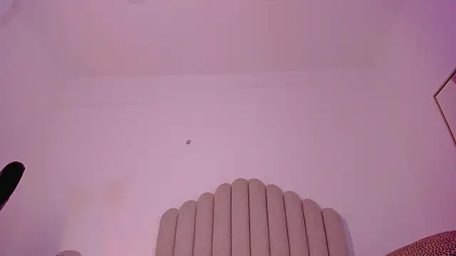 Snapshot of anniemartinezz chatting on 03-04-25, 05:45 anniemartinezz online show from 03-04-25, 05:45