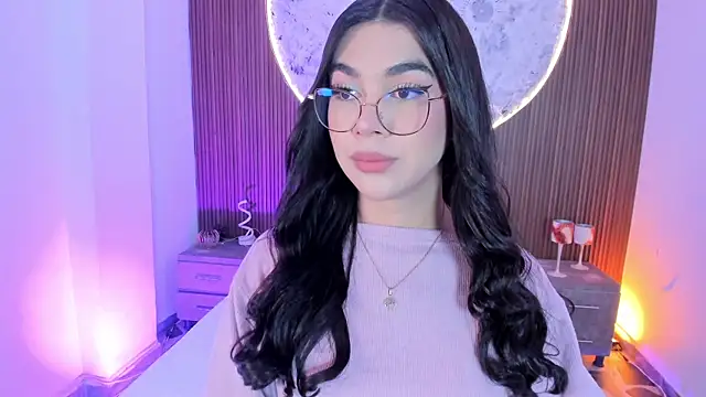 Snapshot of RoseCassie chatting on 05-29-26, 12:47 RoseCassie online show from 05-29-26, 12:47