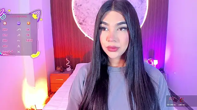 Snapshot of RoseCassie chatting on 06-11-26, 01:42 RoseCassie online show from 06-11-26, 01:42