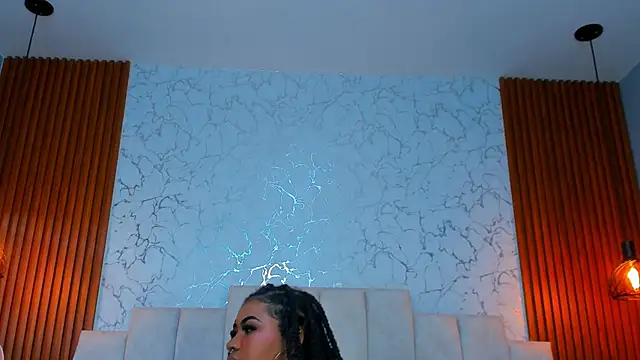 Snapshot of AinaraJimenez chatting on 02-15-25, 07:16 AinaraJimenez online show from 02-15-25, 07:16