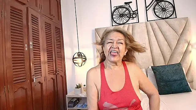 Valentinadiazz1 online show from 02-27-25, 07:26