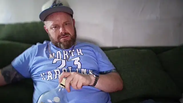 Thickirishcock850 online show from 04-05-26, 11:29