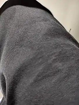 Snapshot of Treccy_91 chatting on 01-22-25, 04:55 Treccy 91 online show from 01-22-25, 04:55