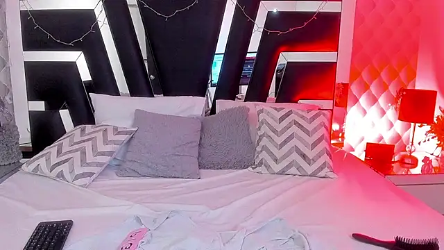 caroo gomeez online show from 02-19-25, 06:00