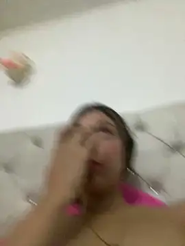 Snapshot of evaFiore chatting on 03-22-25, 08:04 evaFiore online show from 03-22-25, 08:04