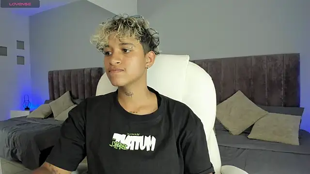 Dominick jones online show from 01-20-25, 08:07