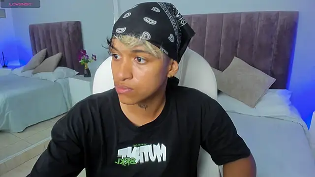 Dominick jones online show from 02-11-25, 12:49