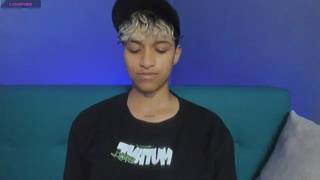 Dominick jones online show from 03-05-25, 12:27