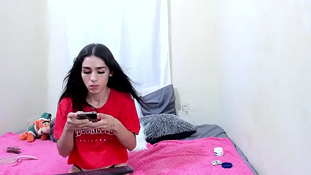 Mariana 16  online show from 01-29-25, 10:32