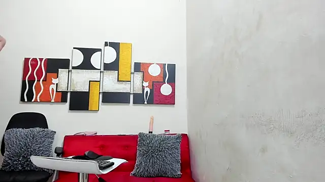 Mariana 16  online show from 02-07-25, 08:31