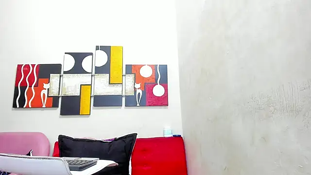 Mariana 16  online show from 03-21-25, 11:45