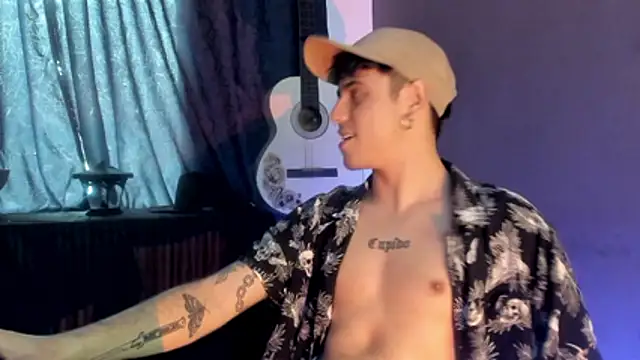 Snapshot of Antonello_Vannucci chatting on 11-23-25, 09:47 Antonello Vannucci online show from 11-23-25, 09:47