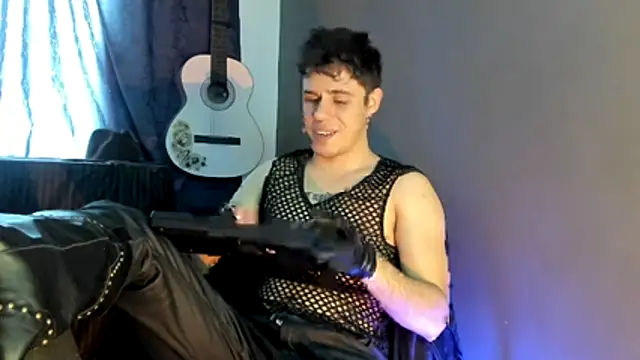 Snapshot of Antonello_Vannucci chatting on 11-30-25, 04:33 Antonello Vannucci online show from 11-30-25, 04:33