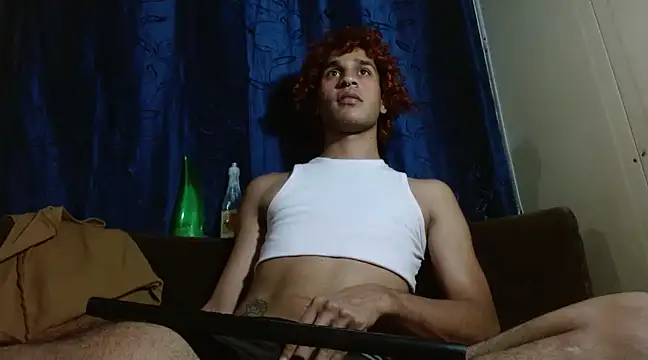 Snapshot of Bella_DollJ chatting on 01-24-25, 11:12 Bella DollJ online show from 01-24-25, 11:12