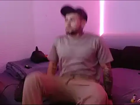 Snapshot of miia-liiam chatting on 01-08-25, 05:05 miia-liiam online show from 01-08-25, 05:05