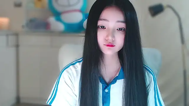 xiao-xiao-D online show from 01-02-25, 07:23