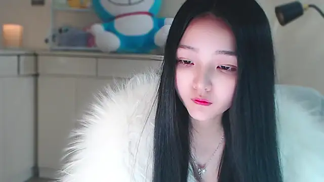 xiao-xiao-D online show from 01-03-25, 11:35