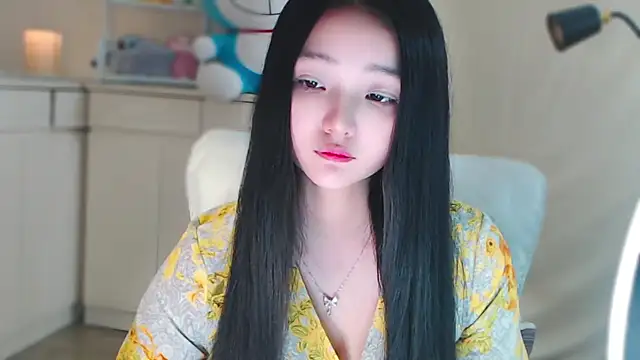 xiao-xiao-D online show from 01-04-25, 03:07