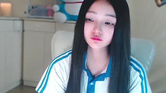 xiao-xiao-D online show from 01-06-25, 03:08