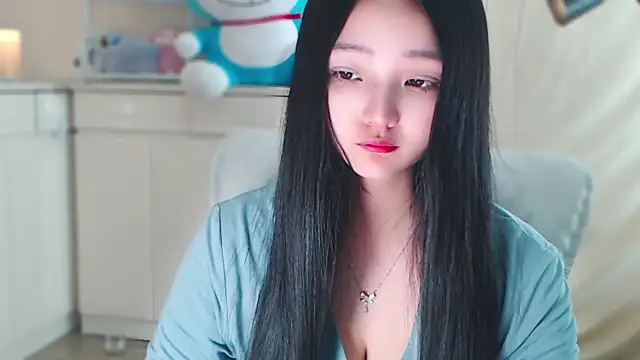 xiao-xiao-D online show from 01-08-25, 12:37