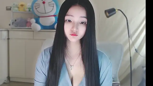 xiao-xiao-D online show from 01-16-25, 05:21