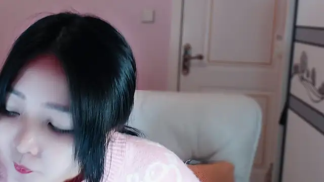 xiao-xiao-D online show from 03-14-25, 04:32