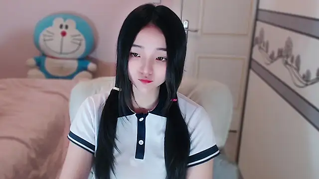 xiao-xiao-D online show from 10-20-25, 10:27