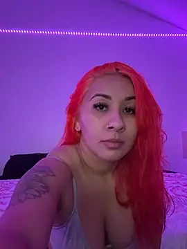 Snapshot of yess7 chatting on 01-07-25, 04:50 yess7 online show from 01-07-25, 04:50