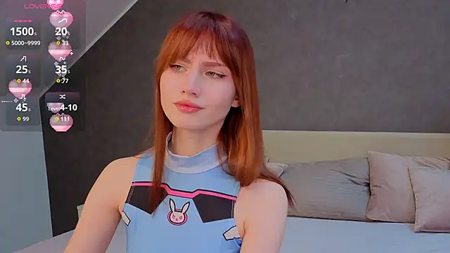 Snapshot of Mollly_Rouge chatting on 09-25-25, 11:41 Mollly Rouge online show from 09-25-25, 11:41