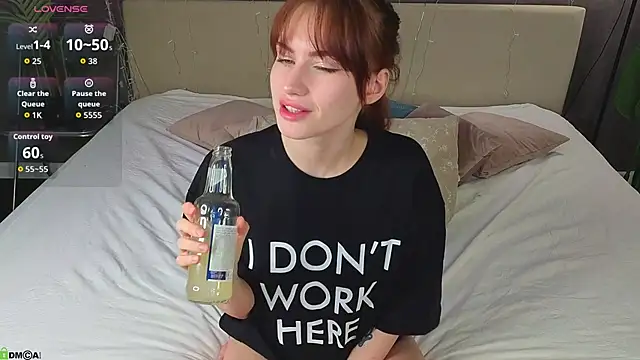 Mollly Rouge online show from 04-28-26, 02:27