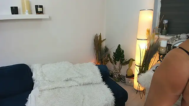 Aileen Stone online show from 01-01-25, 04:50