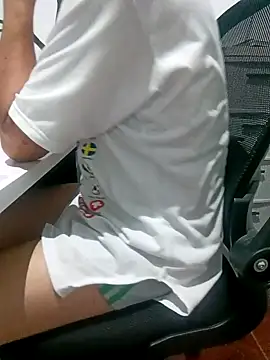 bisexual0007 online show from 03-10-25, 03:01