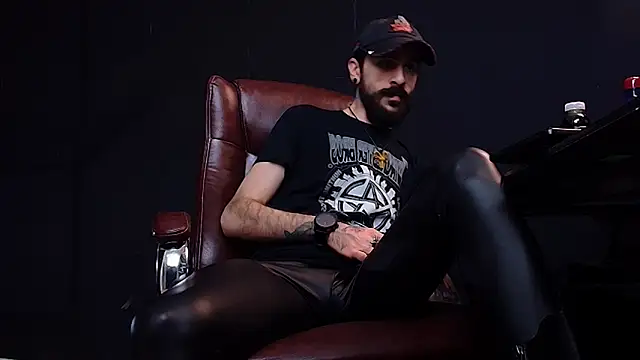 AxelColton online show from 01-20-25, 06:31