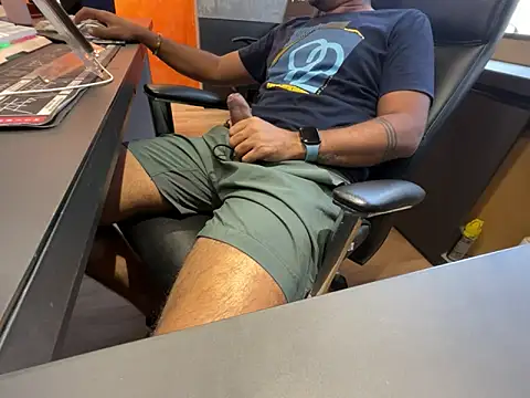 Nil Talreja online show from 04-28-26, 08:41