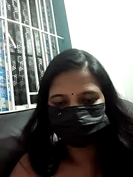 Tamil Sanjana  online show from 02-15-26, 07:10
