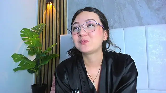 Samantha Good online show from 04-25-26, 01:41