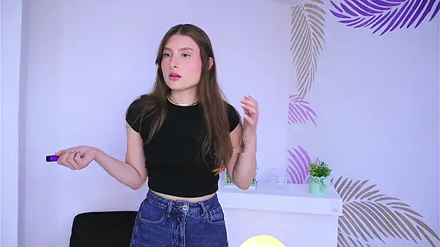 Daisha Riley online show from 02-11-25, 12:27