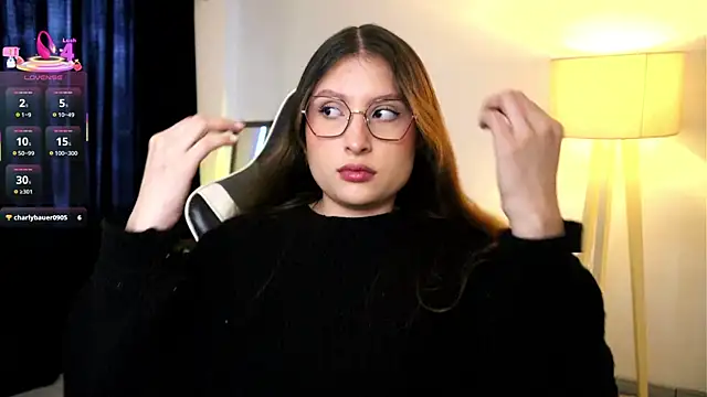 Daisha Riley online show from 09-11-25, 01:44