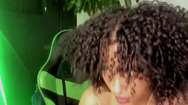 CintiaWalker online show from 04-22-26, 12:50