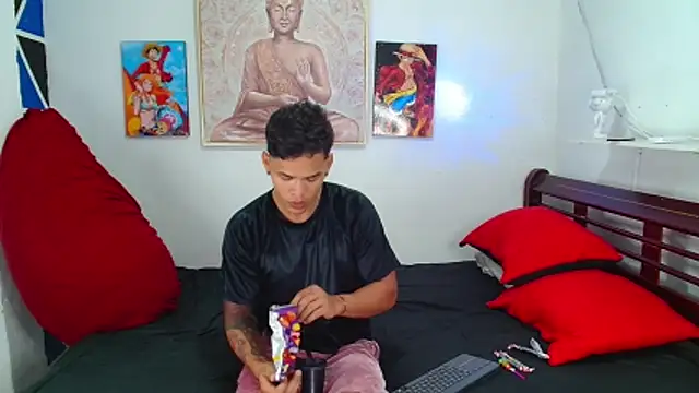 Andres Santos777 online show from 12-23-24, 05:17