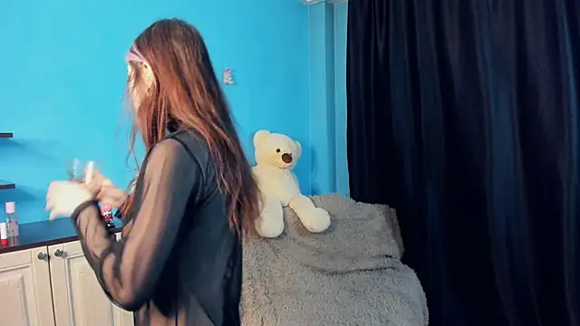  Mindy  online show from 12-25-24, 07:03